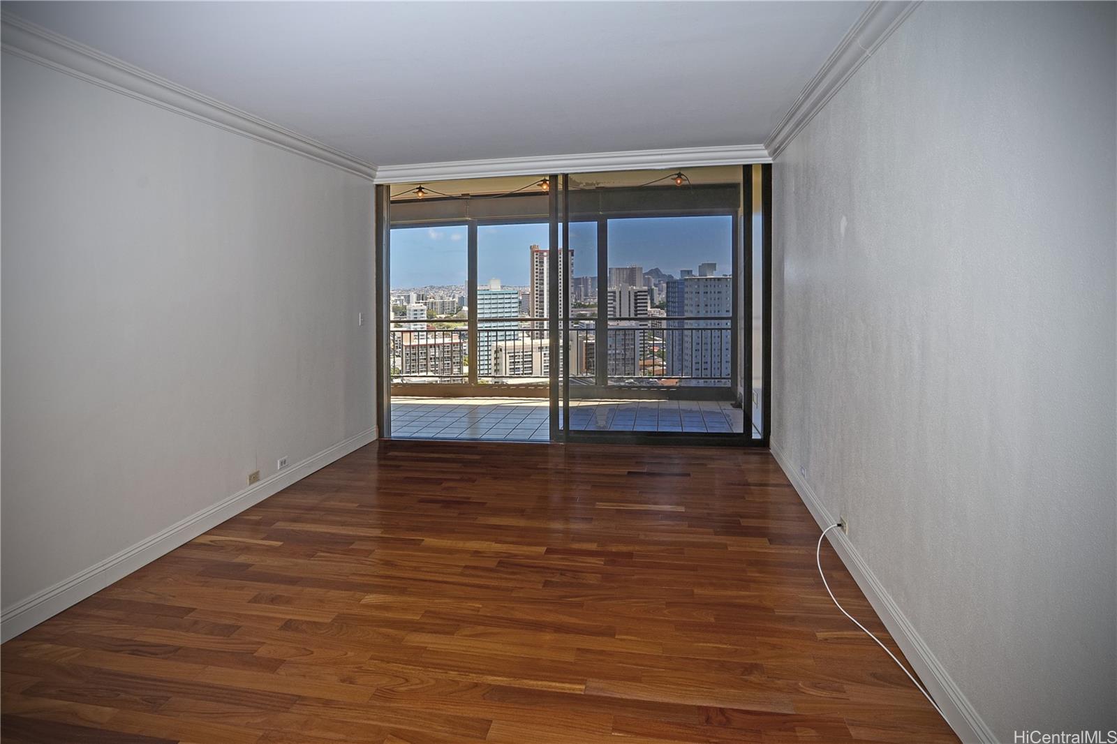 1010 Wilder condo # 803, Honolulu, Hawaii - photo 11 of 25