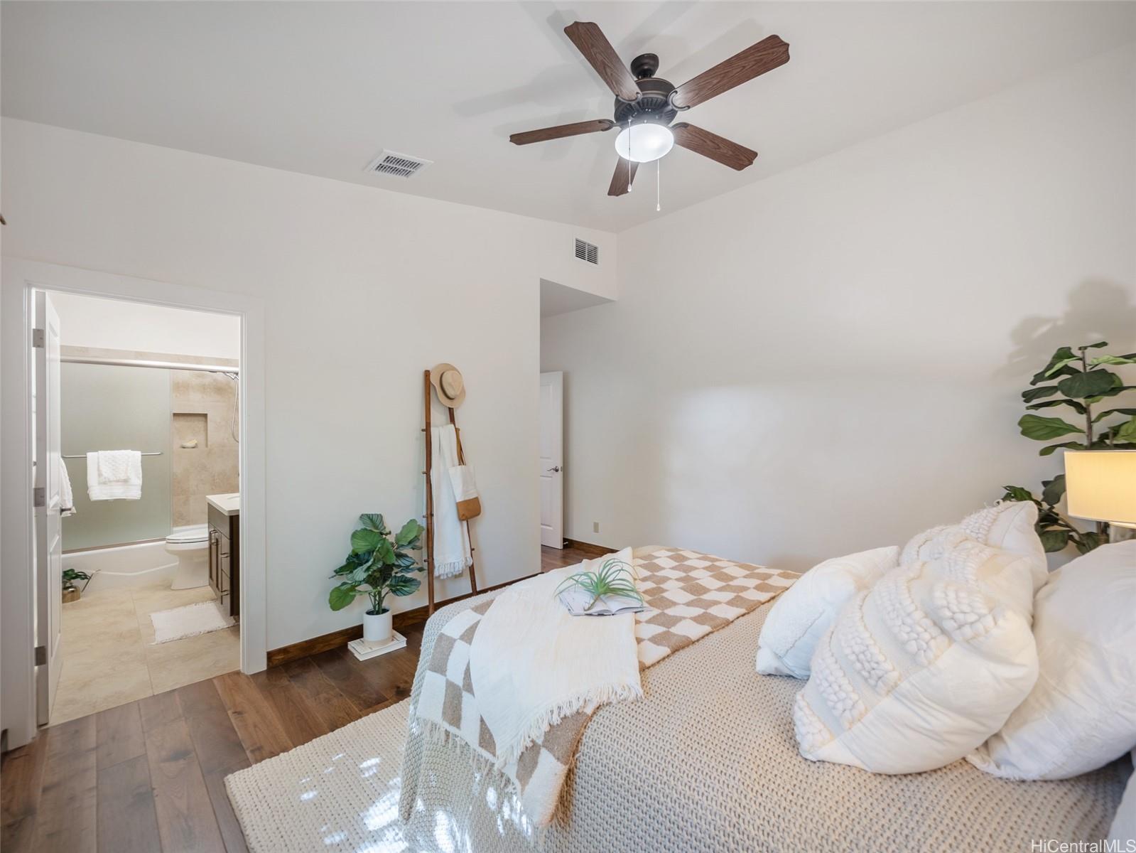 1011  Koae Street Kahala Area, Diamond Head home - photo 16 of 25