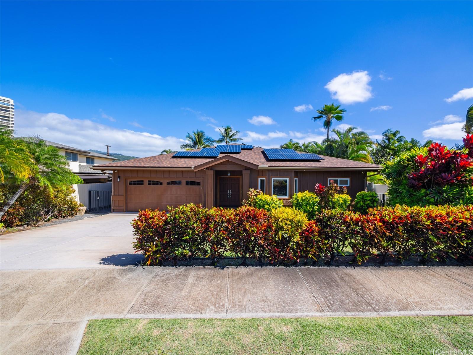 1011  Koae Street Kahala Area, Diamond Head home - photo 21 of 25