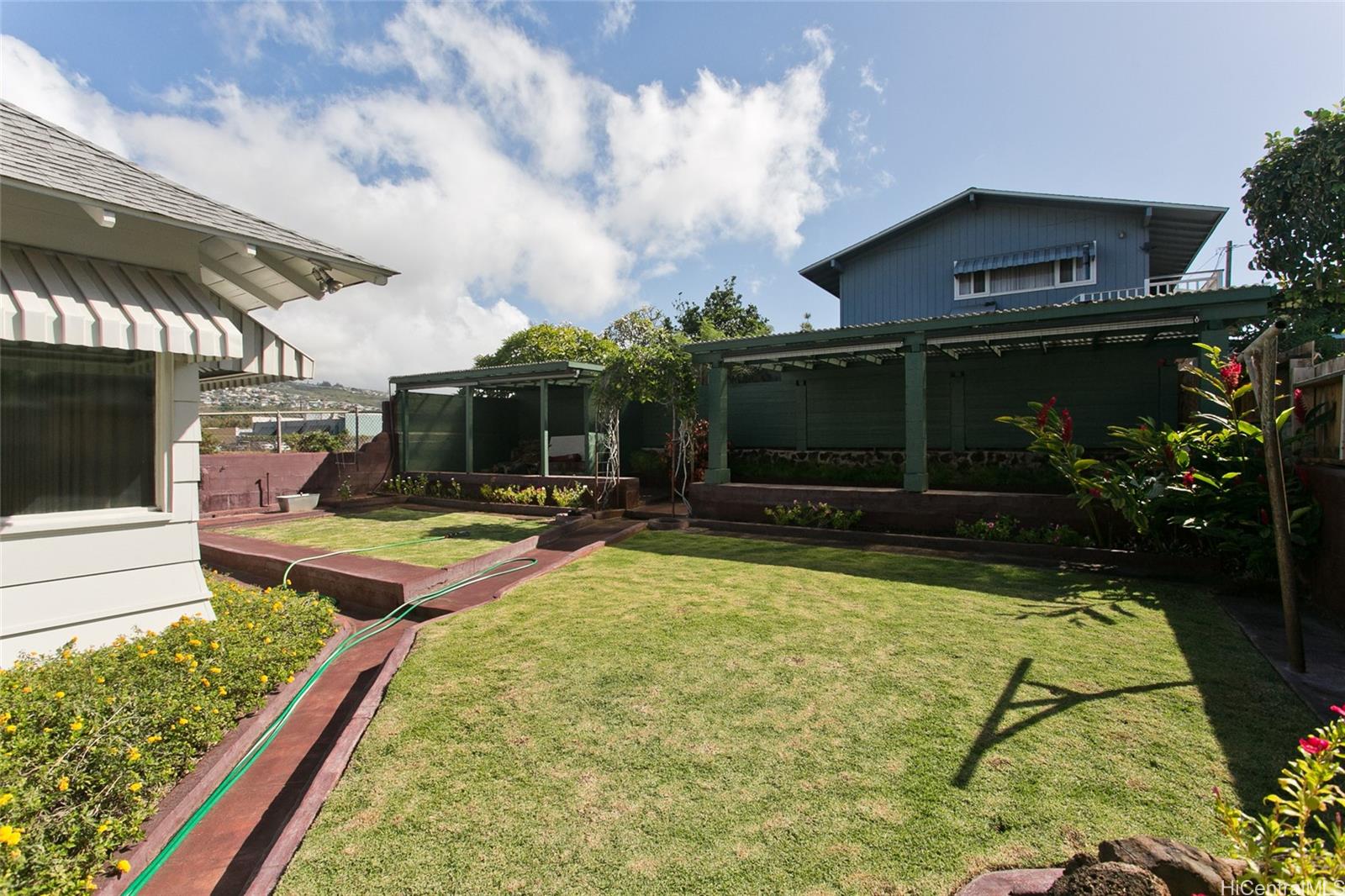 1015  12th Ave Kaimuki, Diamond Head home - photo 16 of 23