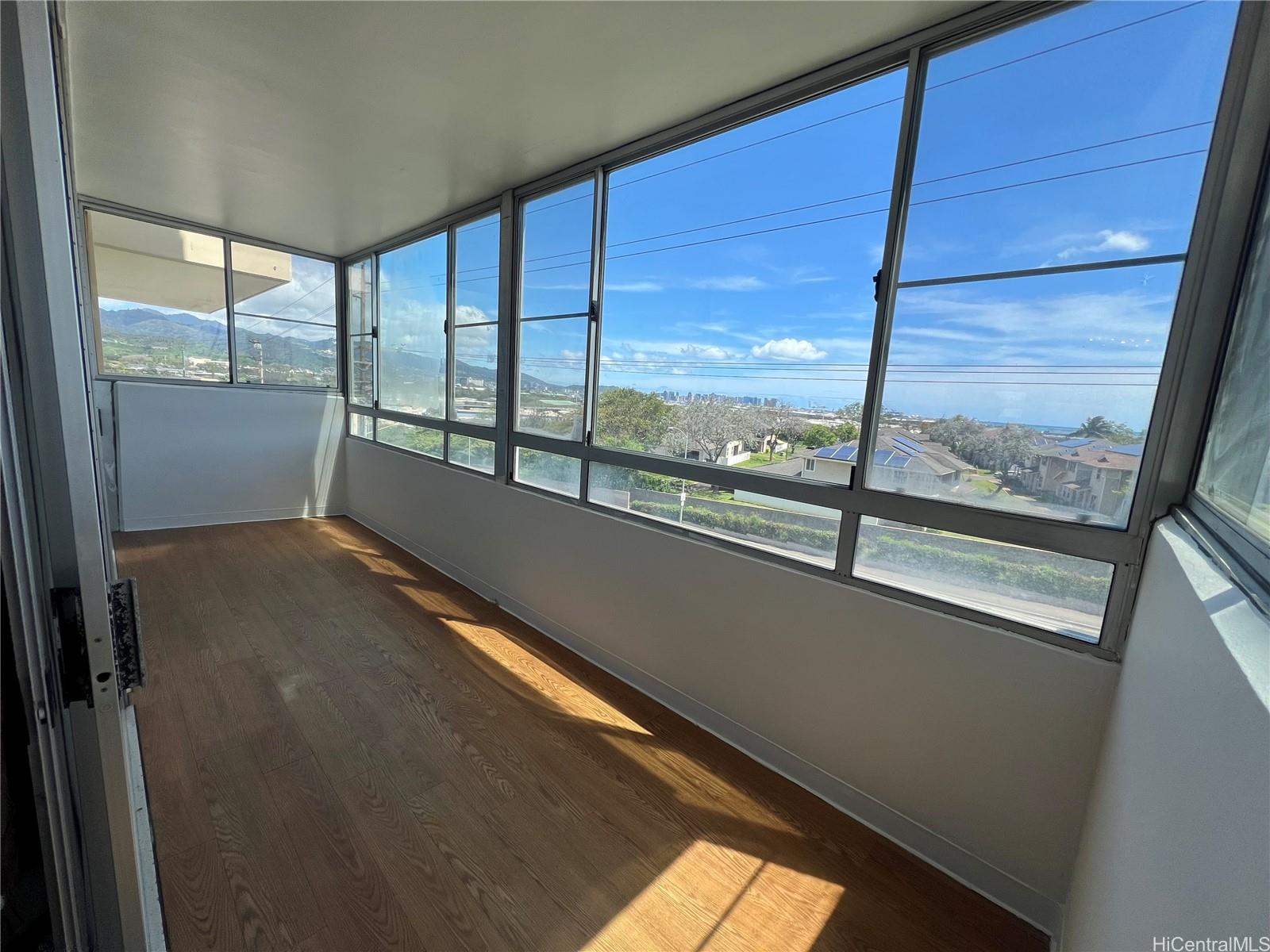 Vista Del Mar condo # 403, Honolulu, Hawaii - photo 5 of 8