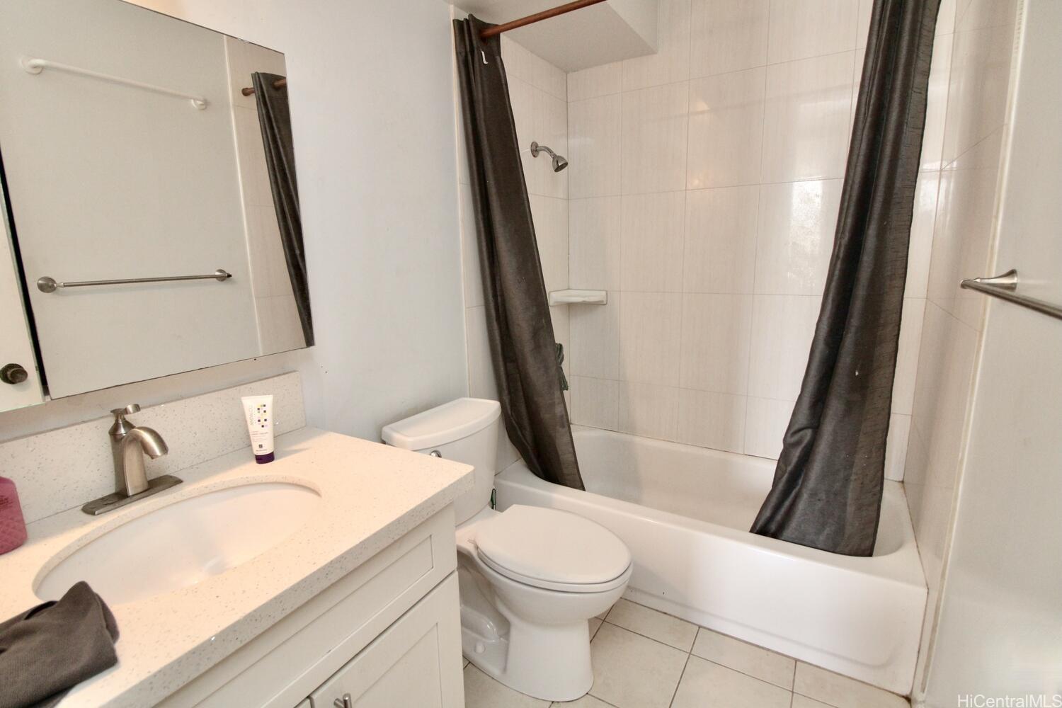 Vista Del Mar condo # 804, Honolulu, Hawaii - photo 22 of 23