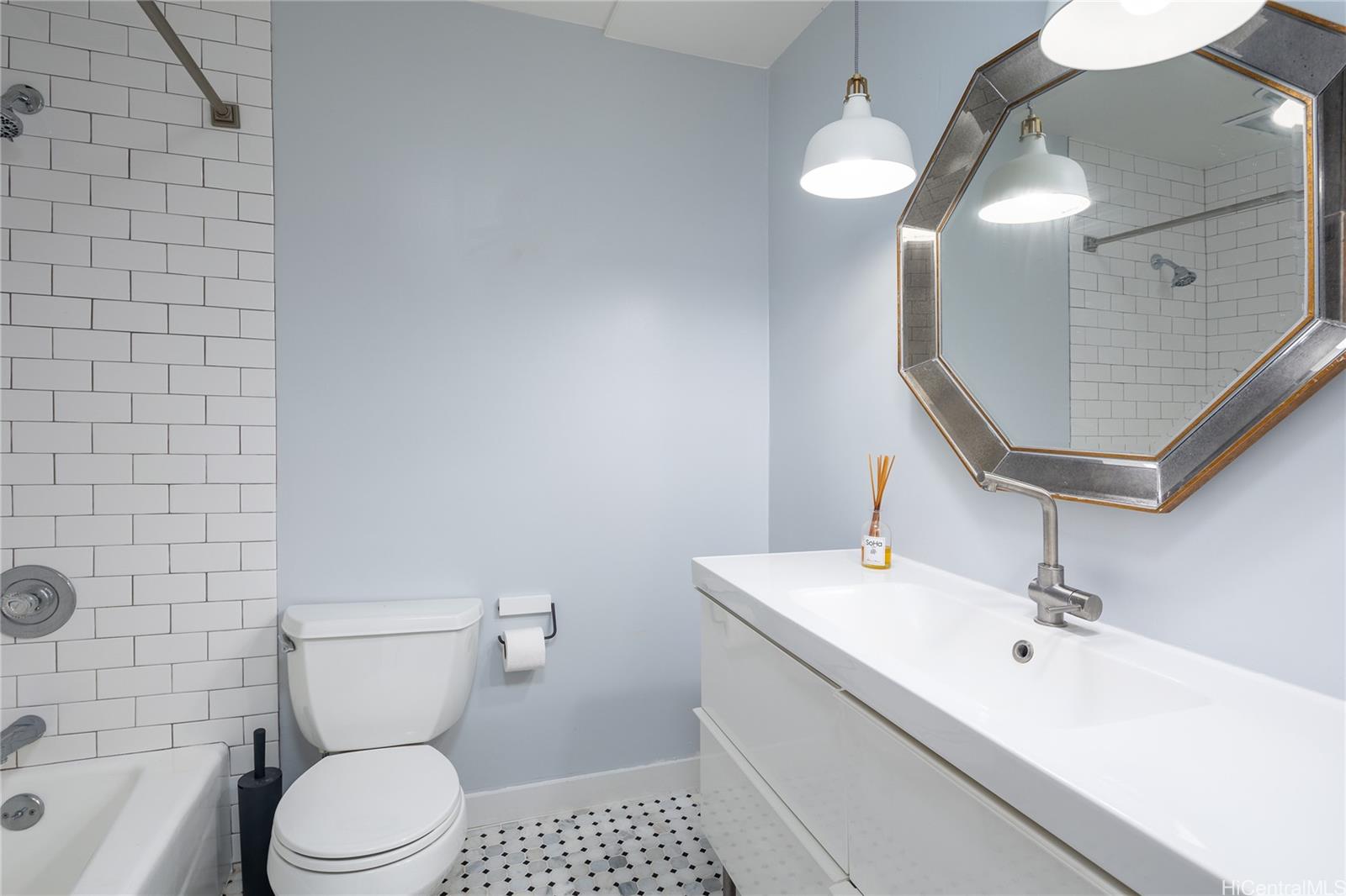 1015 Aoloa Pl Kailua - Rental - photo 11 of 18