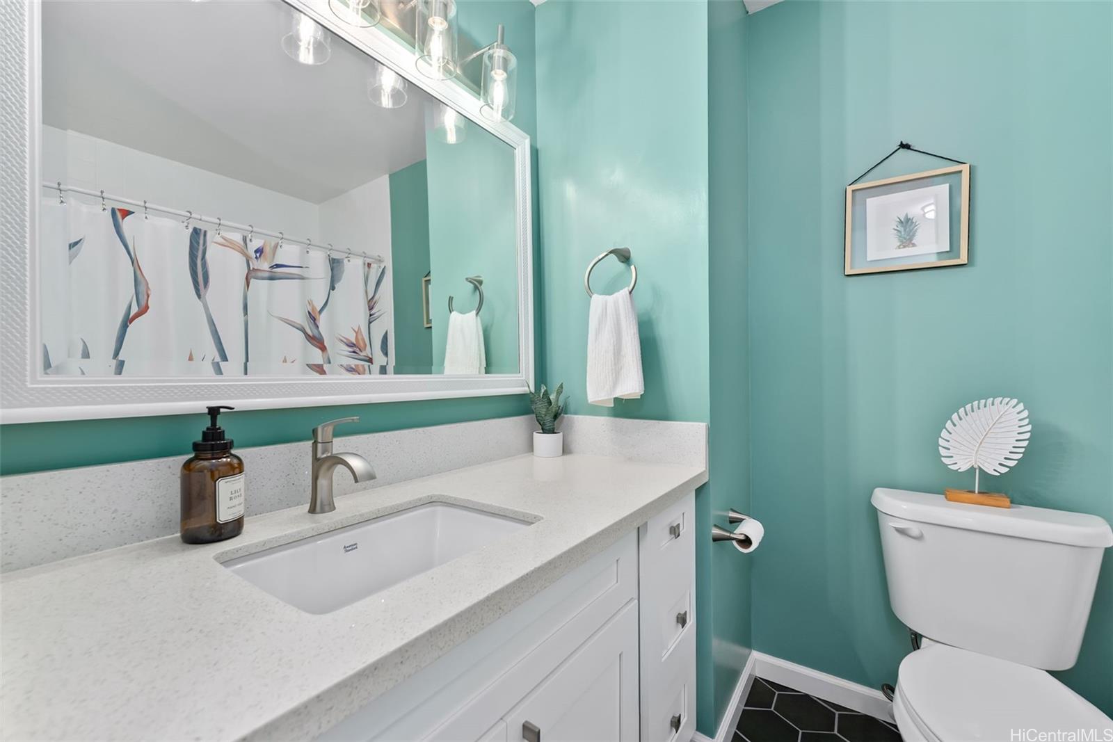 Poinciana Manor condo # 243, Kailua, Hawaii - photo 17 of 25