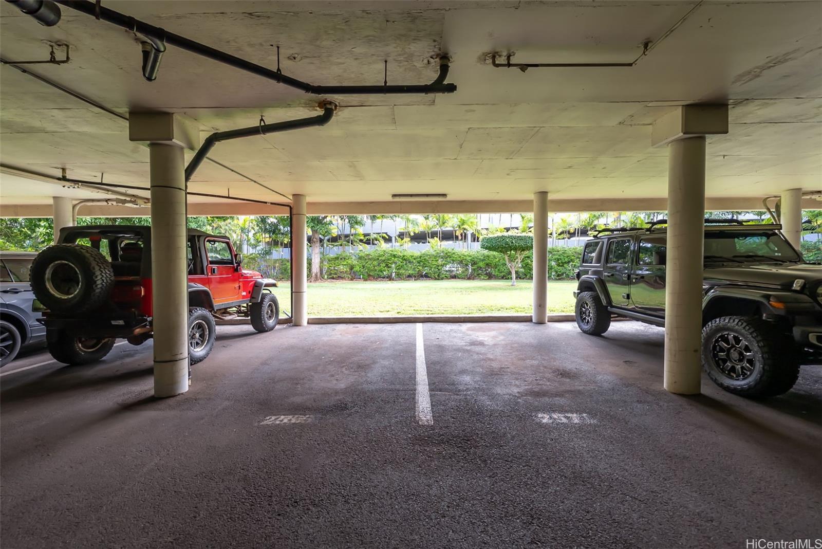 Poinciana Manor condo # 243, Kailua, Hawaii - photo 20 of 25