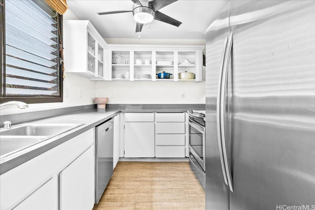 Poinciana Manor condo # 250, Kailua, Hawaii - photo 6 of 25