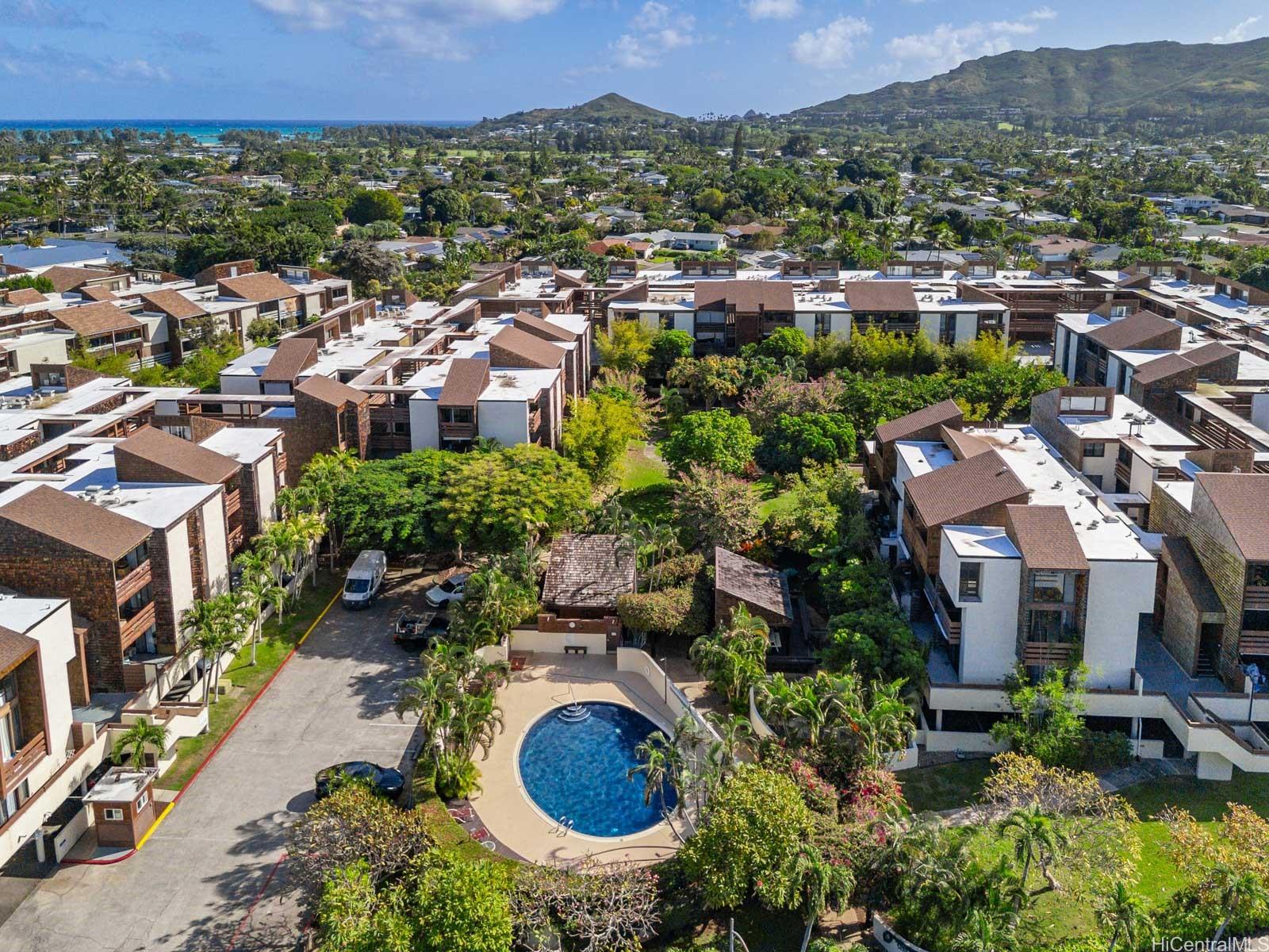 Poinciana Manor condo # 321, Kailua, Hawaii - photo 21 of 25