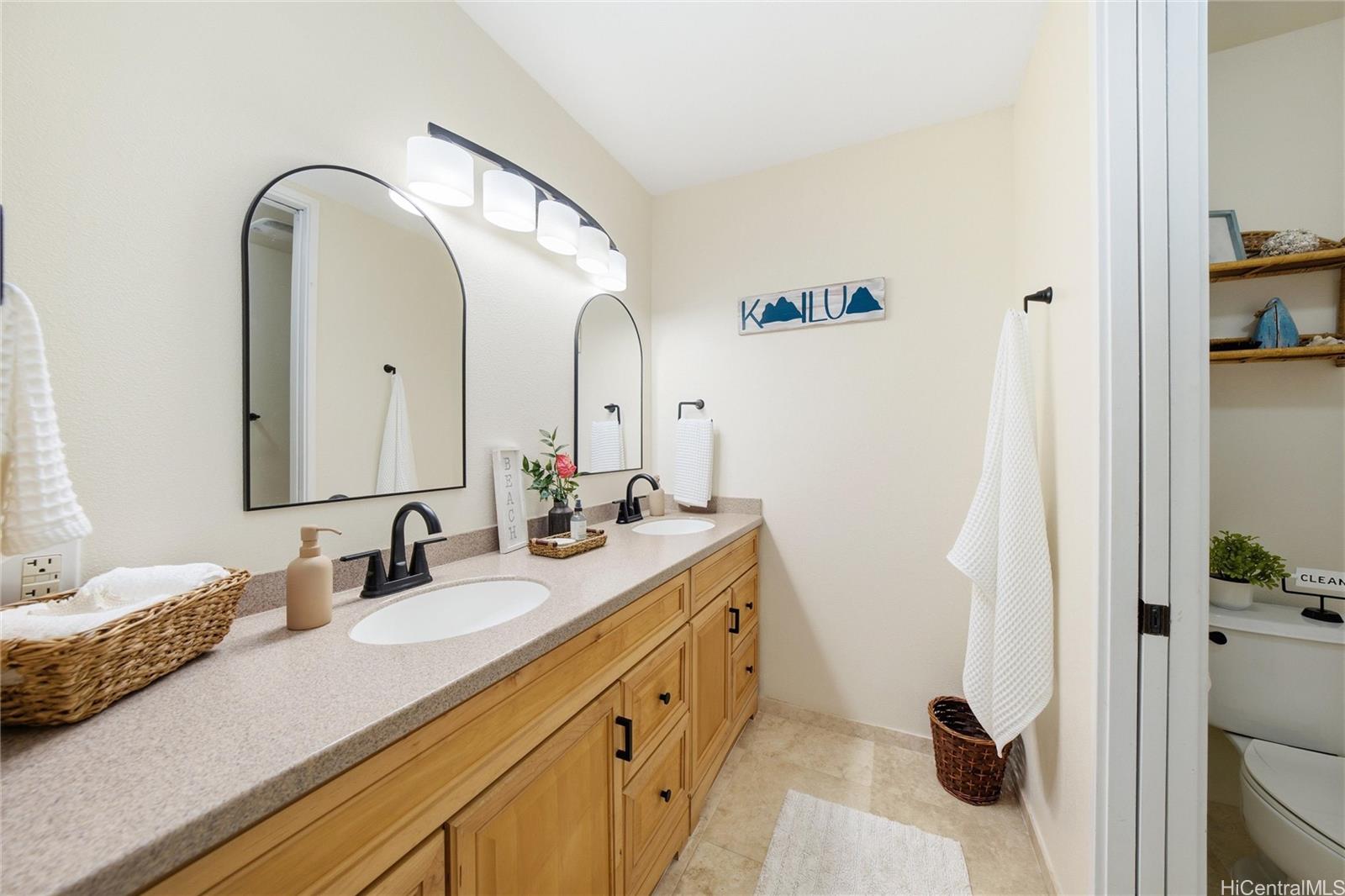 Poinciana Manor condo # 344, Kailua, Hawaii - photo 19 of 25