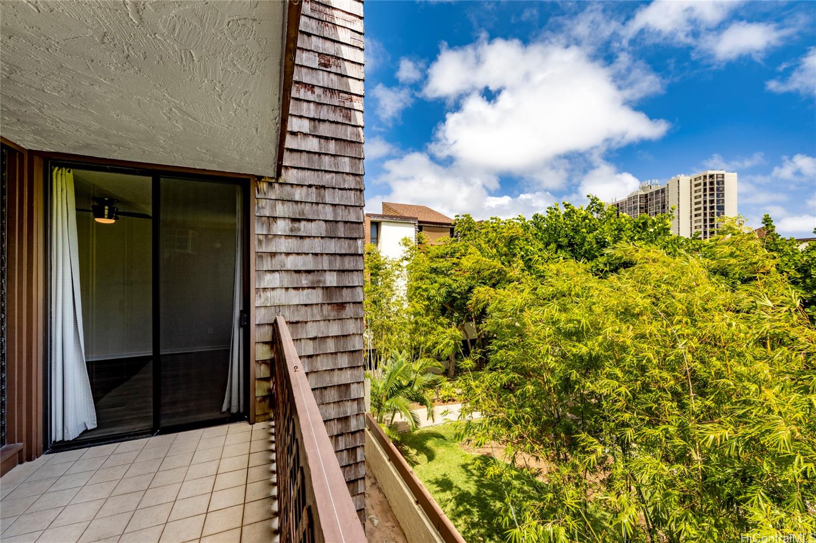 1015 Aoloa Pl Kailua - Rental - photo 19 of 22