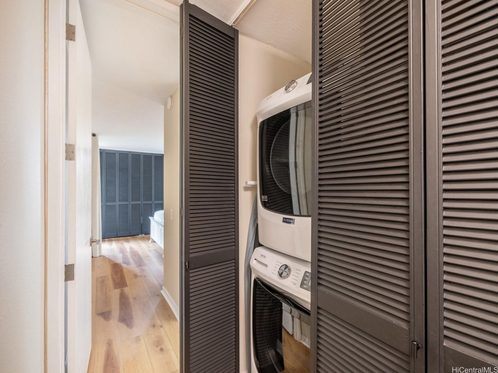 Poinciana Manor condo # 411, Kailua, Hawaii - photo 14 of 20