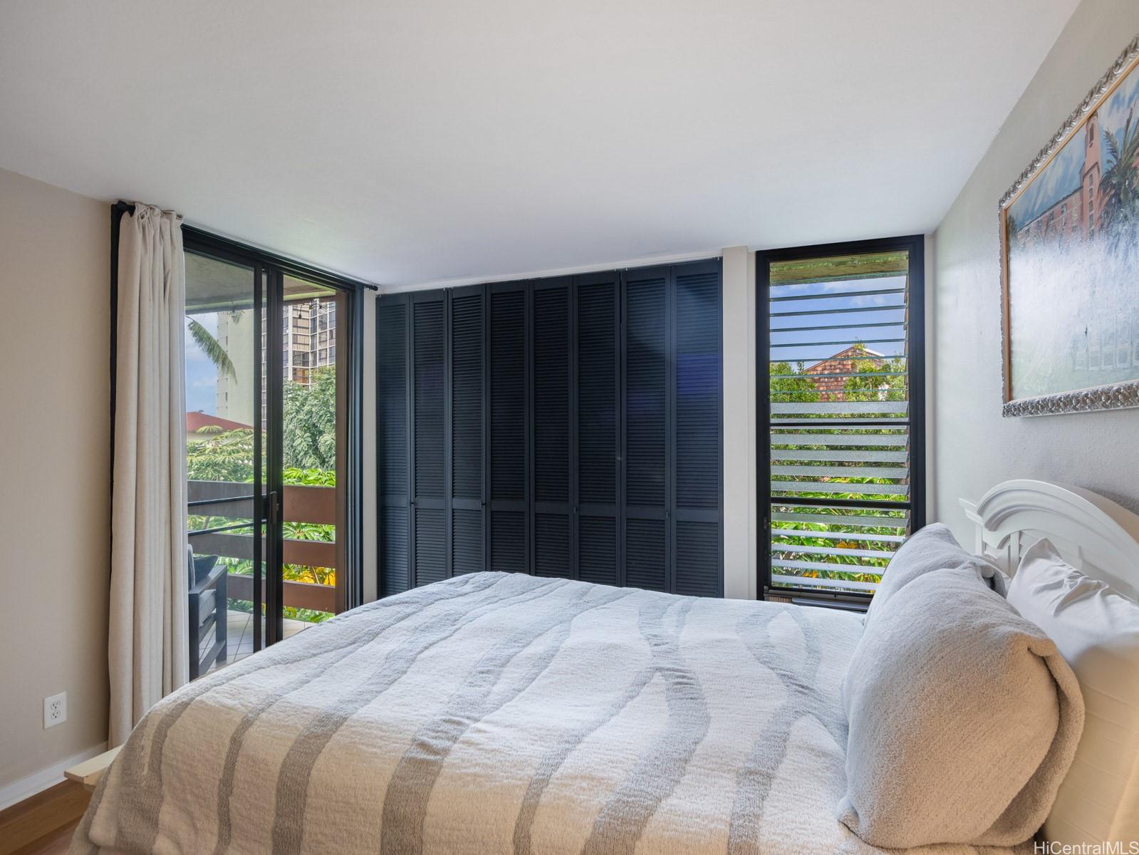 Poinciana Manor condo # 411, Kailua, Hawaii - photo 19 of 20