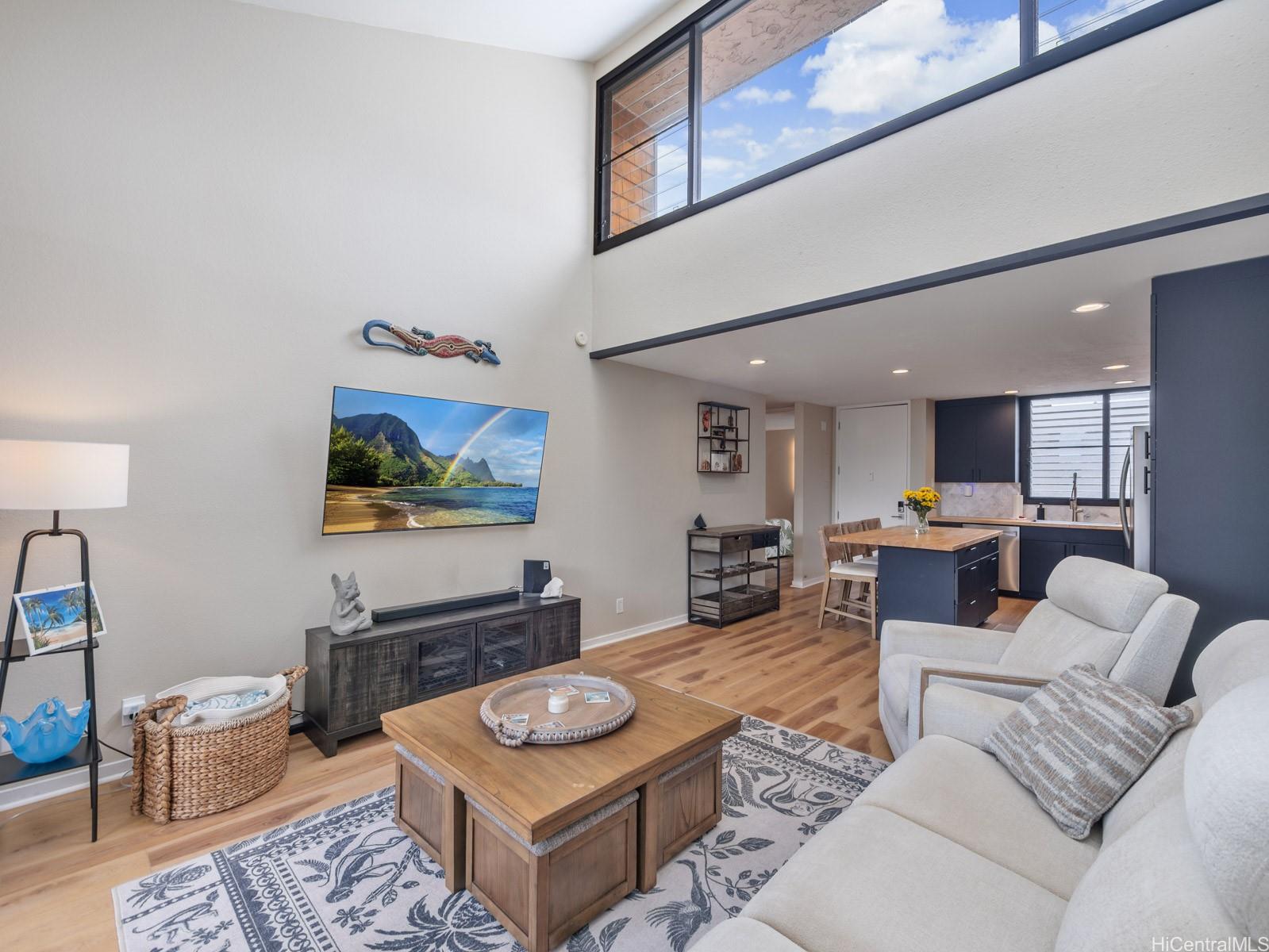 Poinciana Manor condo # 411, Kailua, Hawaii - photo 8 of 20