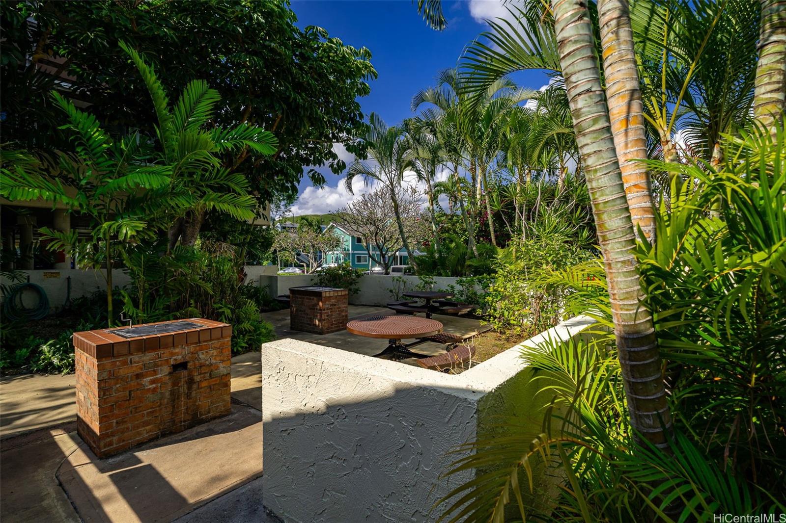 Poinciana Manor condo # 437, Kailua, Hawaii - photo 20 of 23