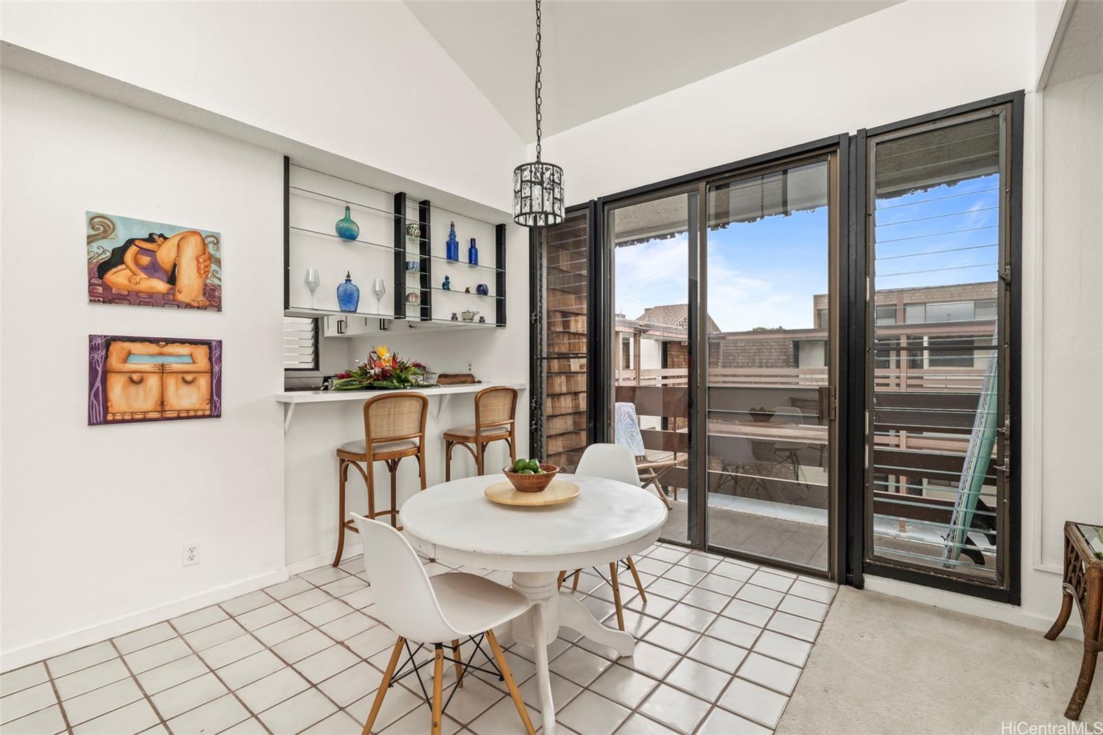 Poinciana Manor condo # 437, Kailua, Hawaii - photo 4 of 23