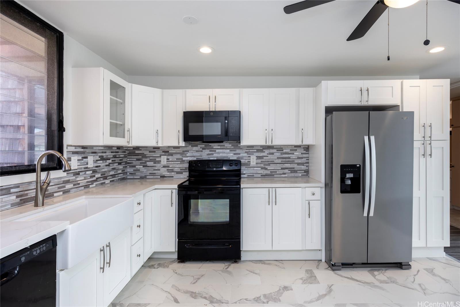 1015 Aoloa Pl Kailua - Rental - photo 2 of 15