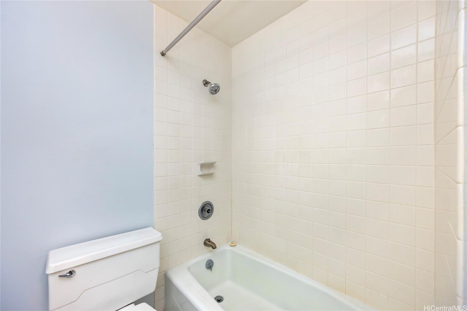 1015 Aoloa Pl Kailua - Rental - photo 14 of 15