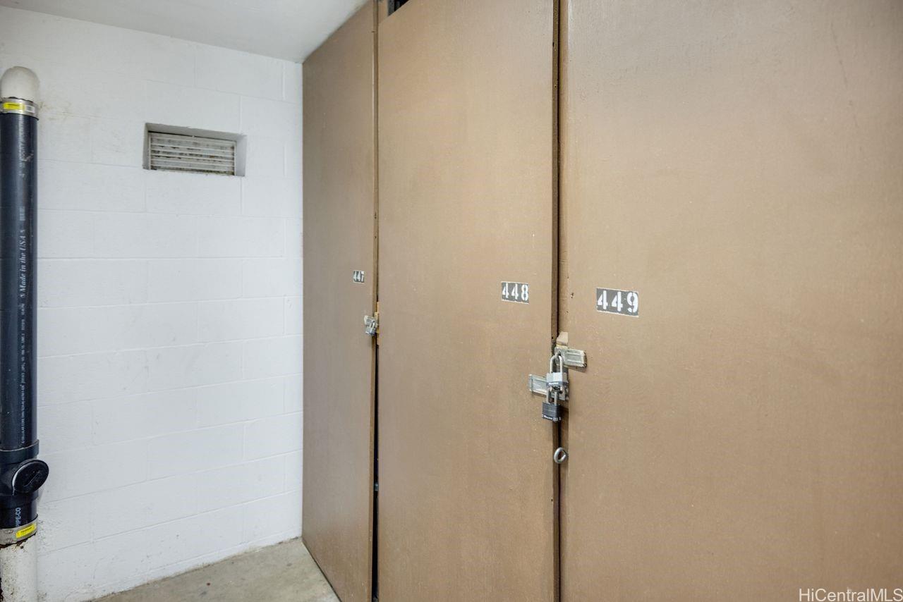 Poinciana Manor condo # 448, Kailua, Hawaii - photo 24 of 25