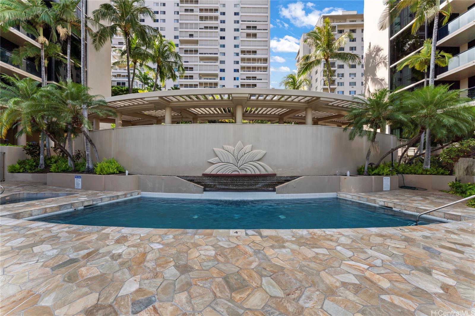 1015 Wilder condo # 903, Honolulu, Hawaii - photo 20 of 25