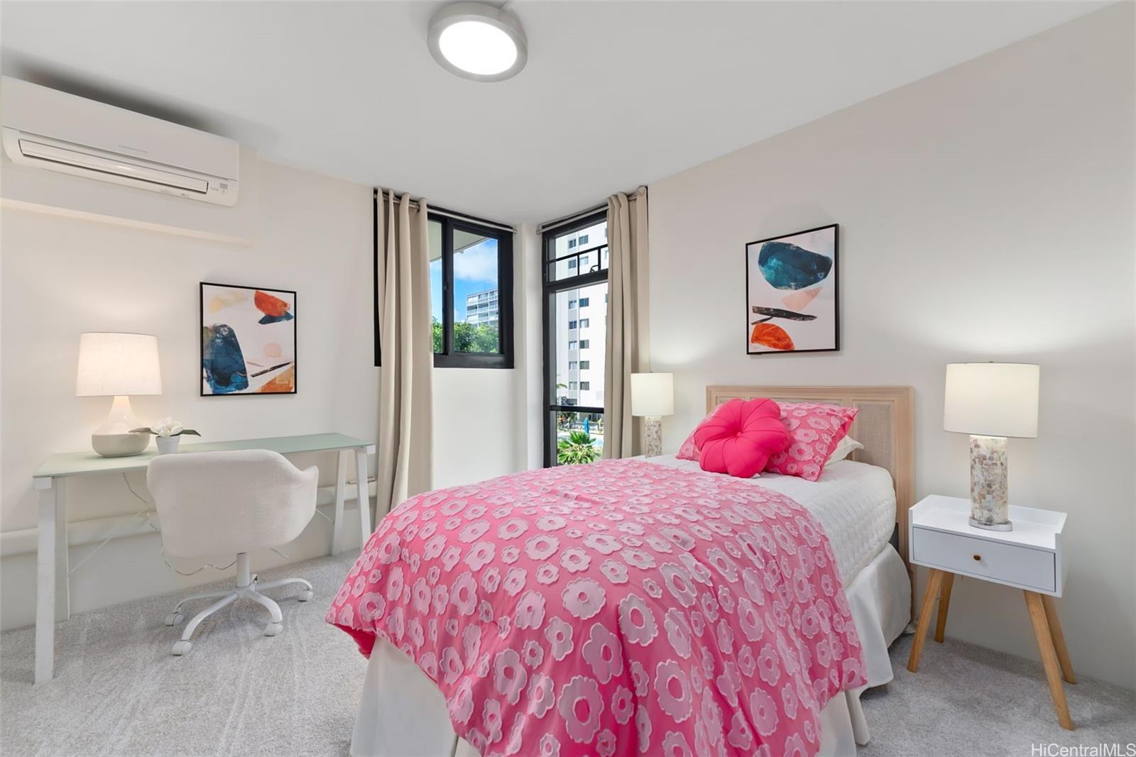 1015 Wilder condo # 903, Honolulu, Hawaii - photo 13 of 25