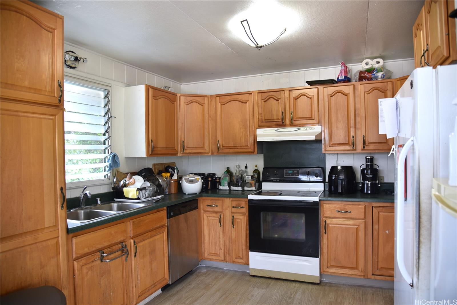 1016  8th Ave Kaimuki, Diamond Head home - photo 6 of 14