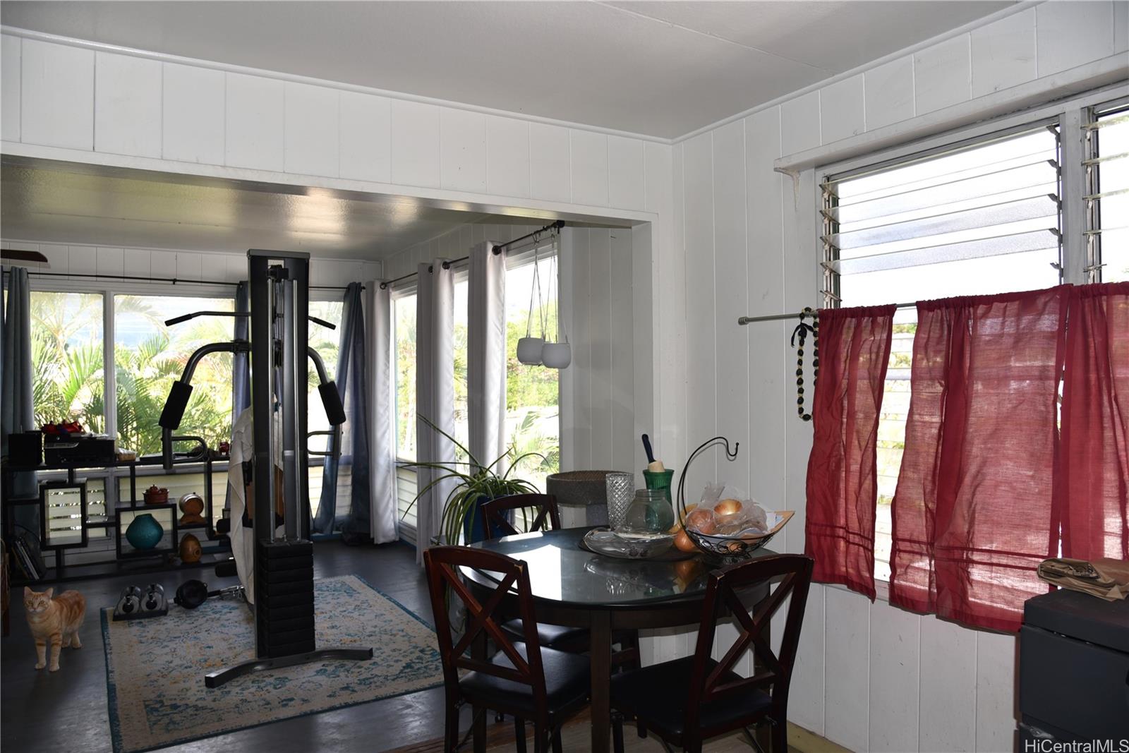 1016  8th Ave Kaimuki, Diamond Head home - photo 8 of 14