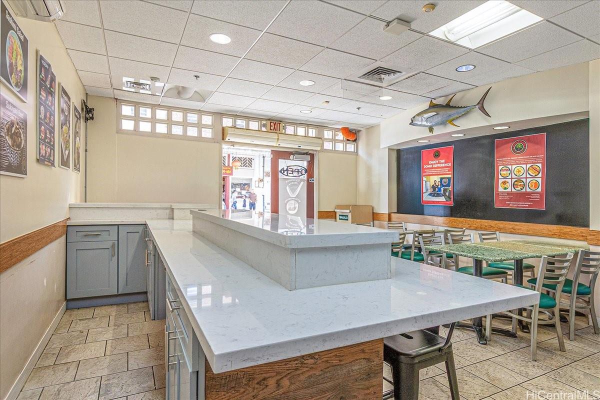 1016 Maunakea Street Honolulu Oahu commercial real estate photo8 of 13