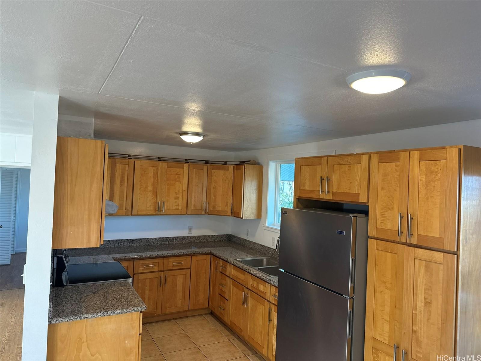 1017 Maluna Street Honolulu - Rental - photo 21 of 23