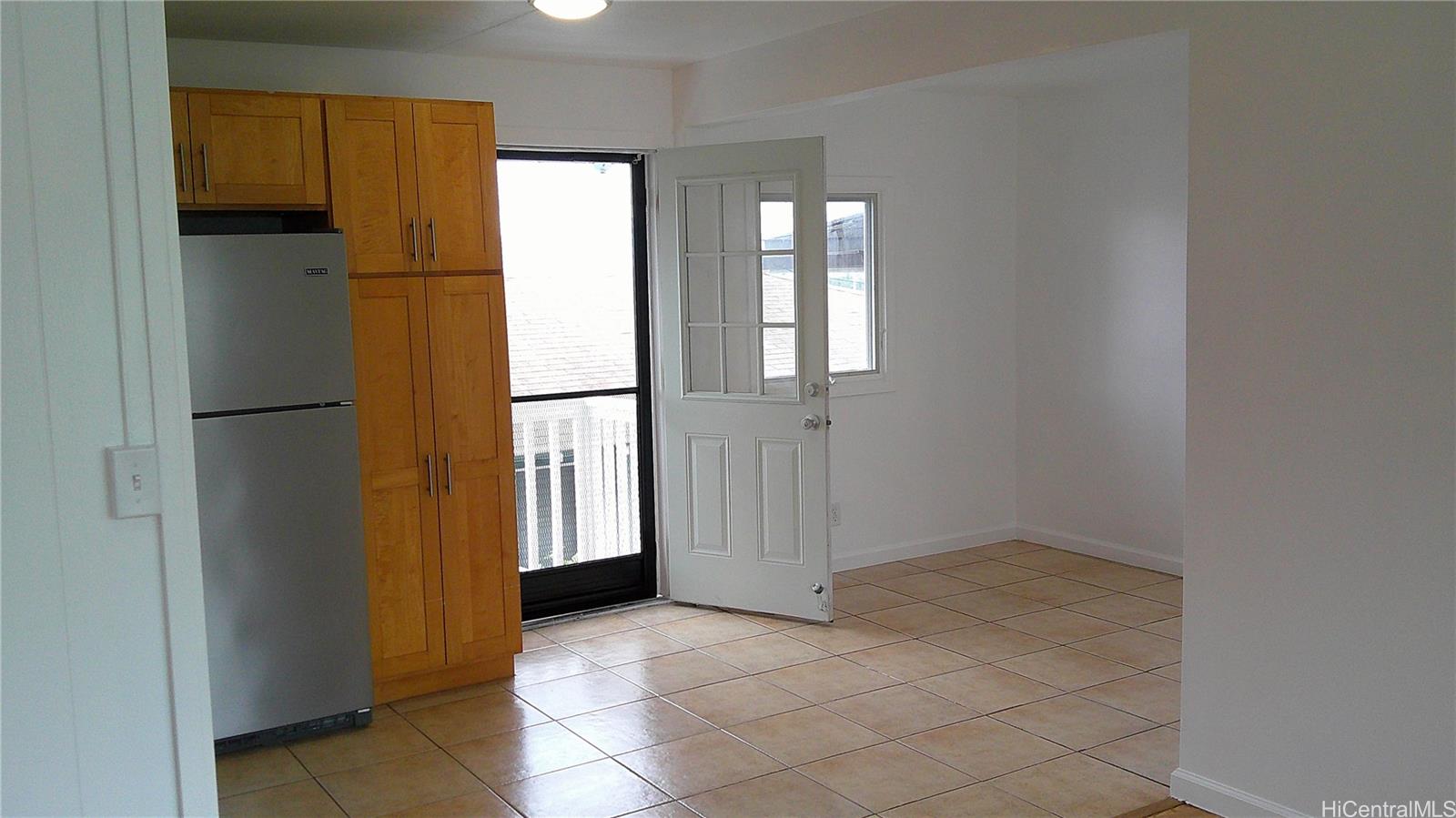 1017 Maluna Street Honolulu - Rental - photo 4 of 23