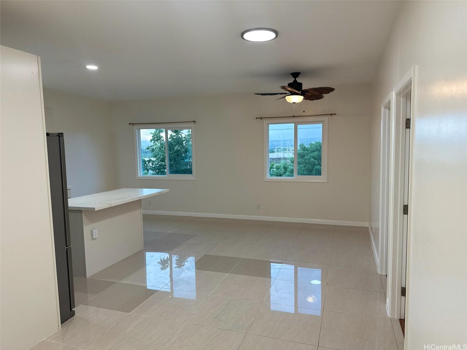 1017 Maluna St Honolulu - Rental - photo 2 of 21