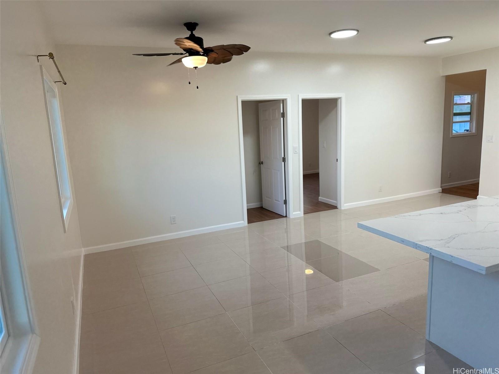 1017 Maluna St Honolulu - Rental - photo 12 of 21