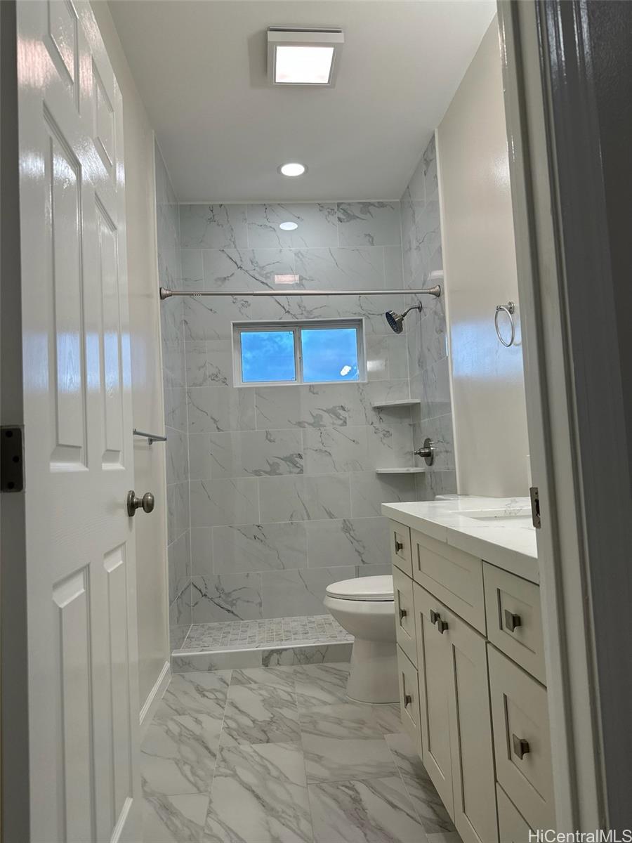 1017 Maluna St Honolulu - Rental - photo 4 of 21