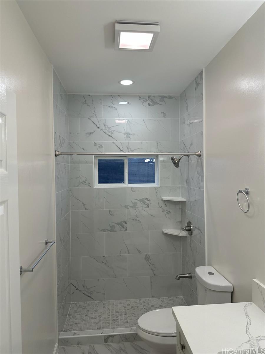 1017 Maluna St Honolulu - Rental - photo 5 of 21