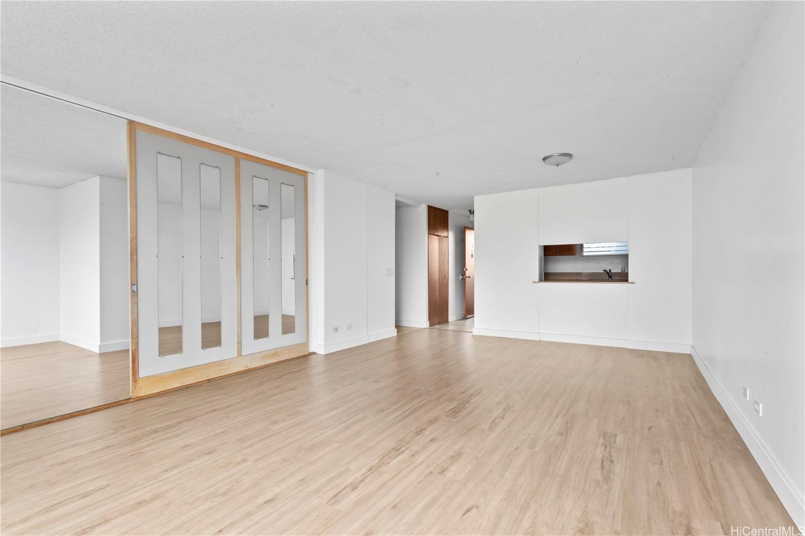 Surfview condo # 603, Honolulu, Hawaii - photo 2 of 12