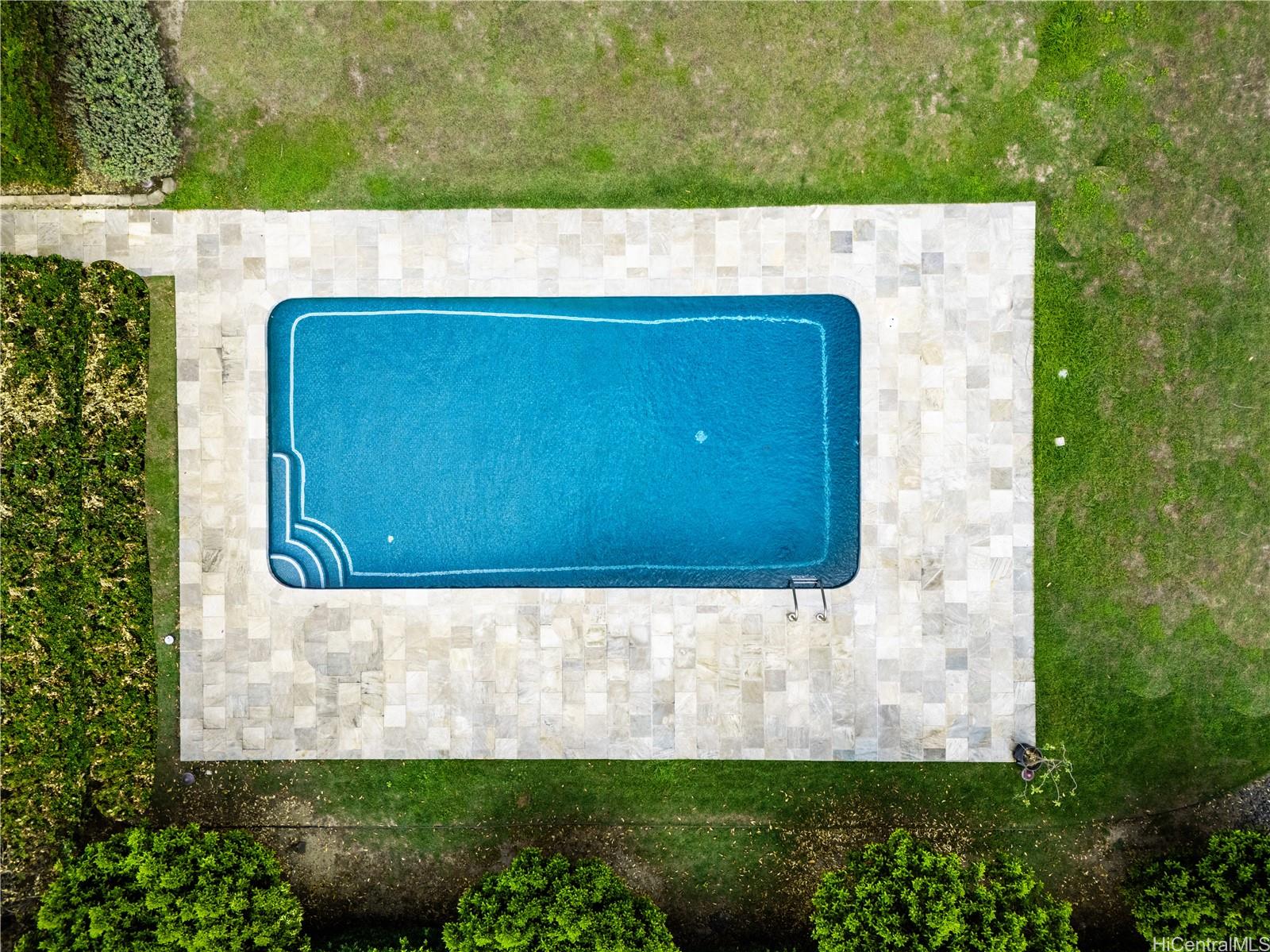 Surfview condo # 603, Honolulu, Hawaii - photo 11 of 12