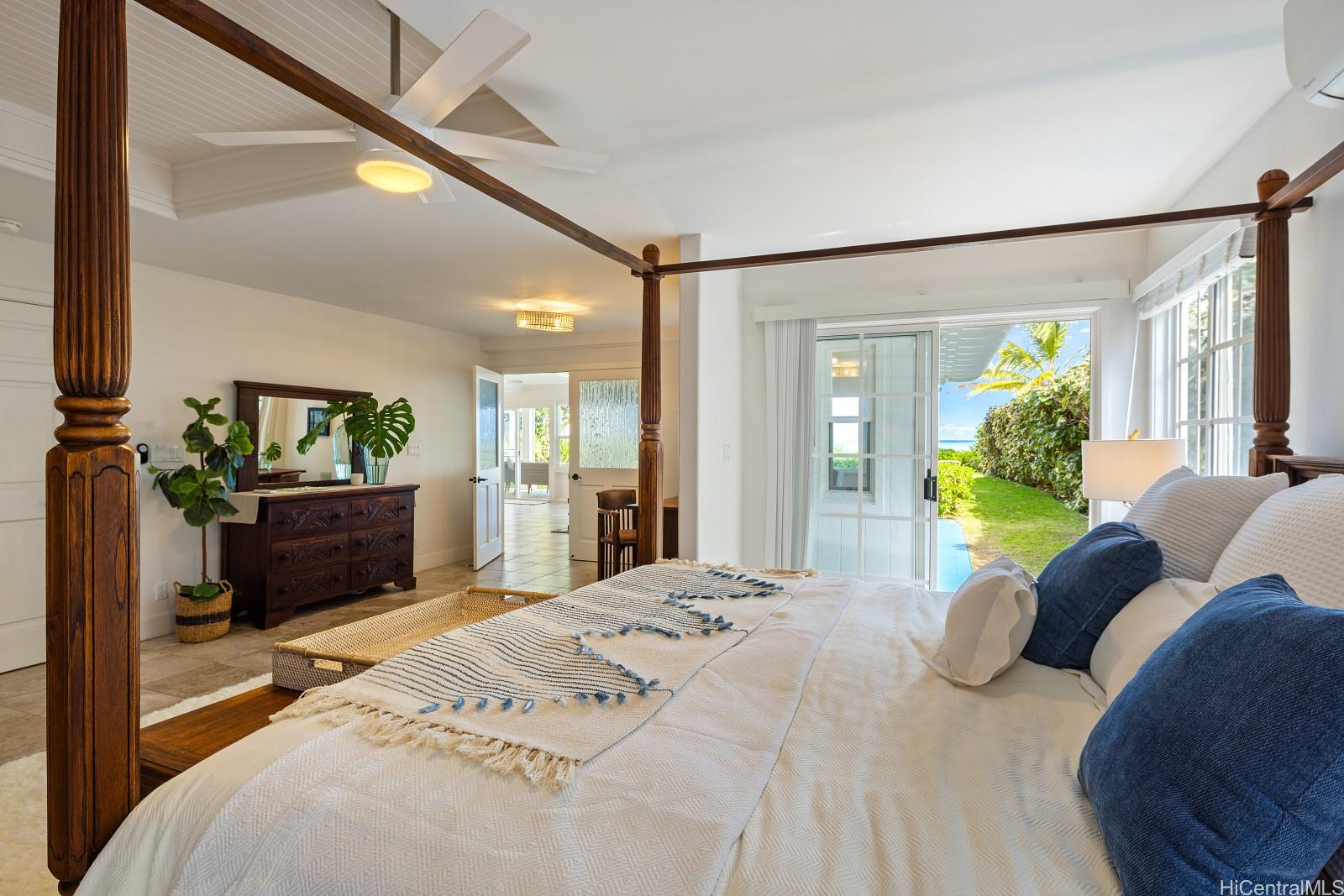 1018  Mokulua Drive Lanikai, Kailua home - photo 12 of 25