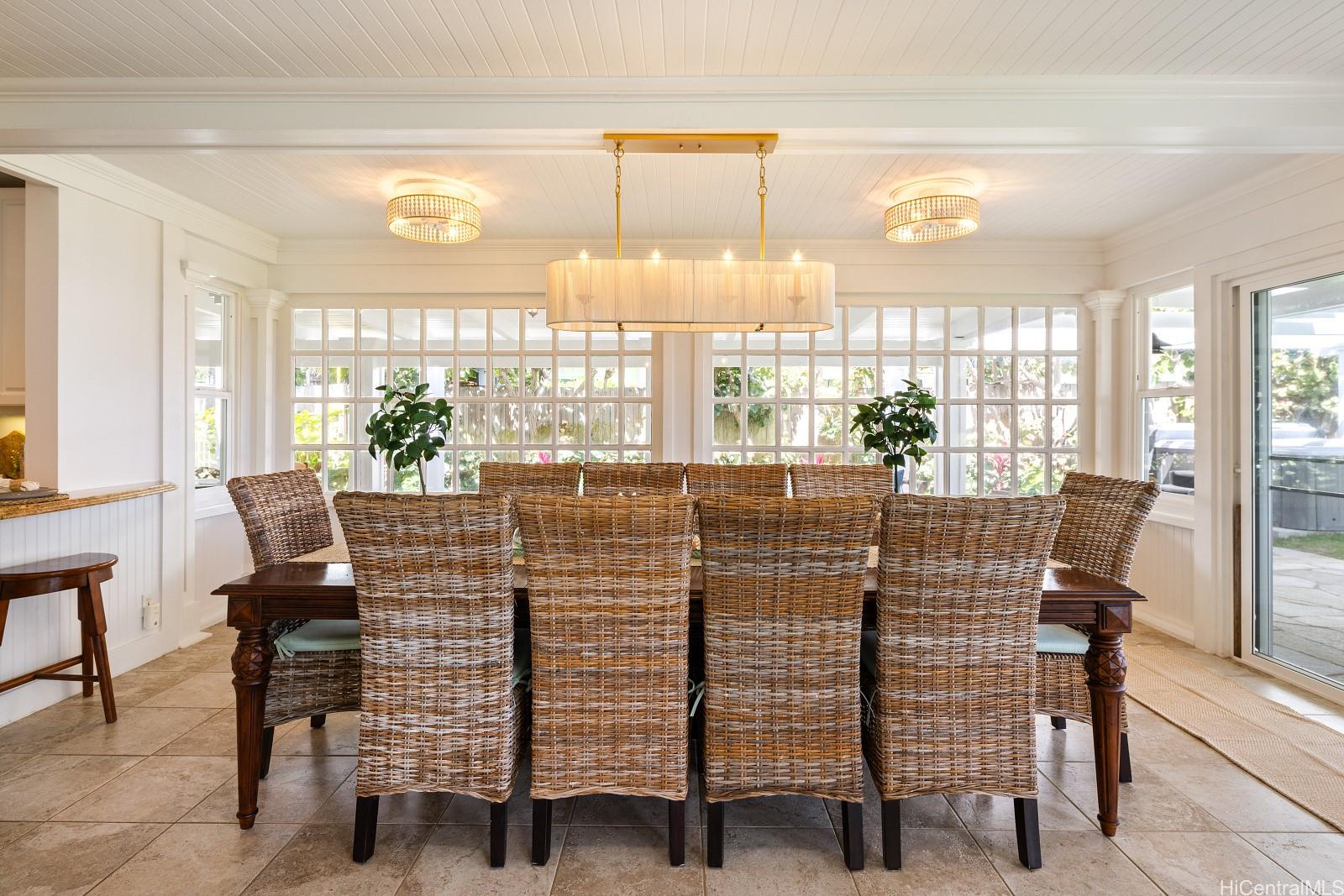 1018  Mokulua Drive Lanikai, Kailua home - photo 10 of 25