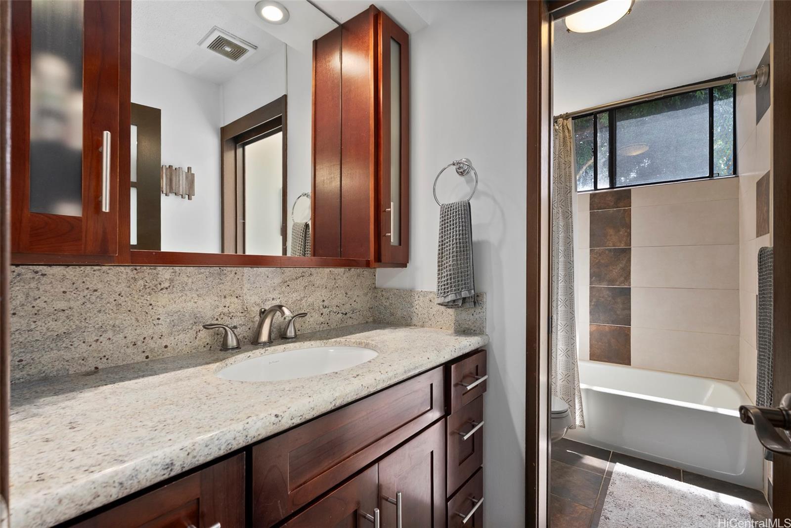 Windward Cove condo # 303B, Kailua, Hawaii - photo 15 of 23