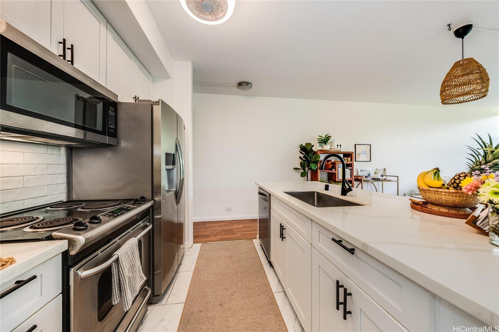 Windward Cove condo # 404B, Kailua, Hawaii - photo 4 of 25