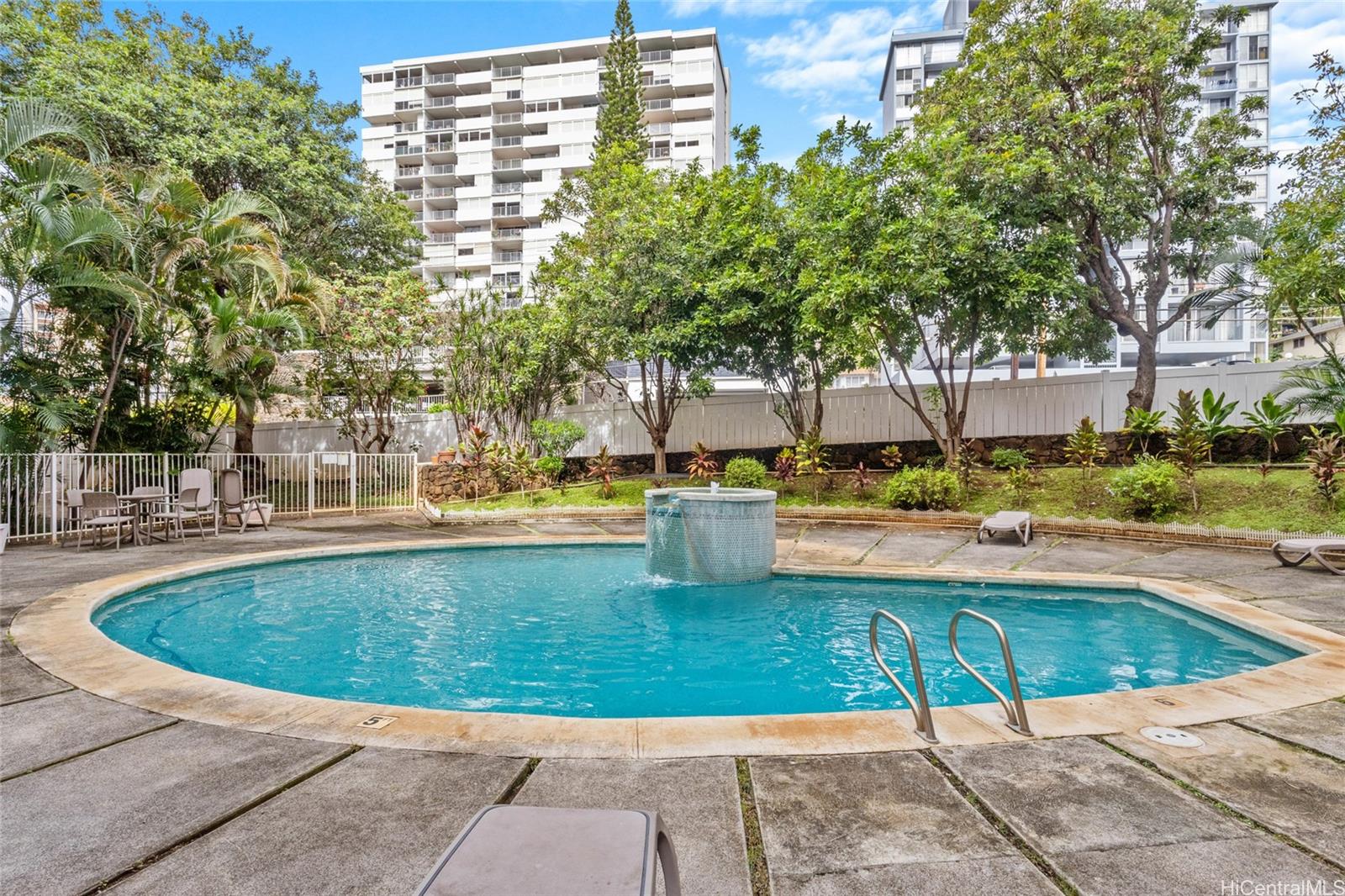 Terrazza condo # 310, Honolulu, Hawaii - photo 20 of 25