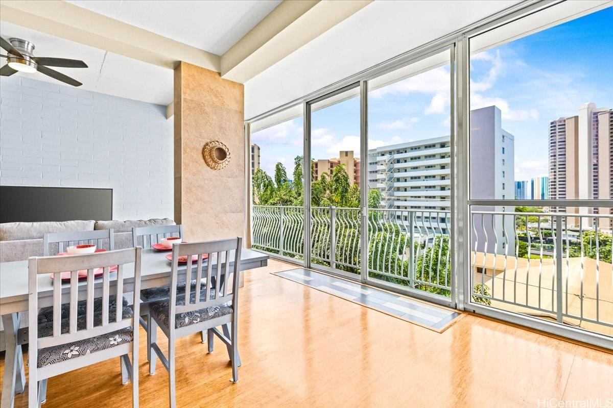 Terrazza condo # PH2, Honolulu, Hawaii - photo 4 of 21