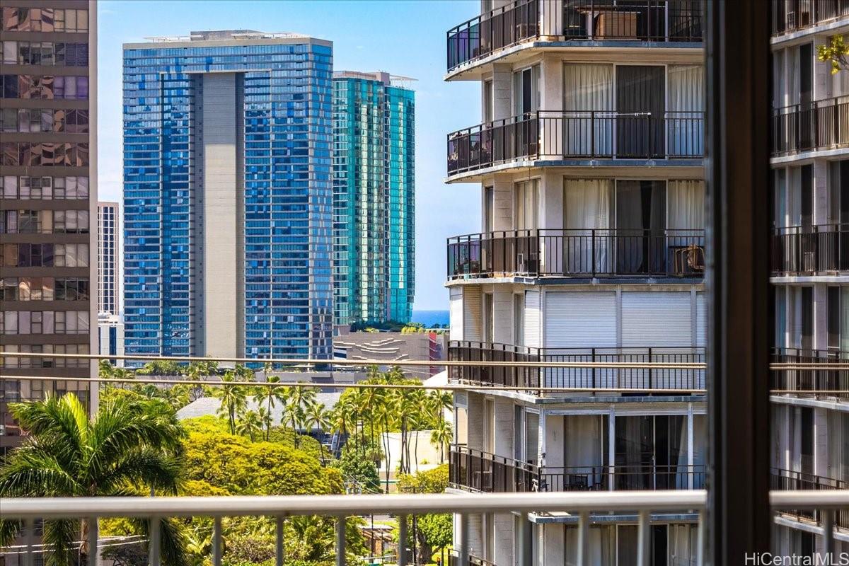 Terrazza condo # PH2, Honolulu, Hawaii - photo 5 of 21