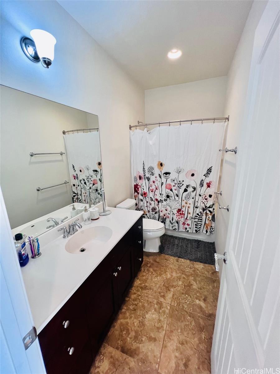 1020 Kakala St Kapolei - Rental - photo 11 of 25