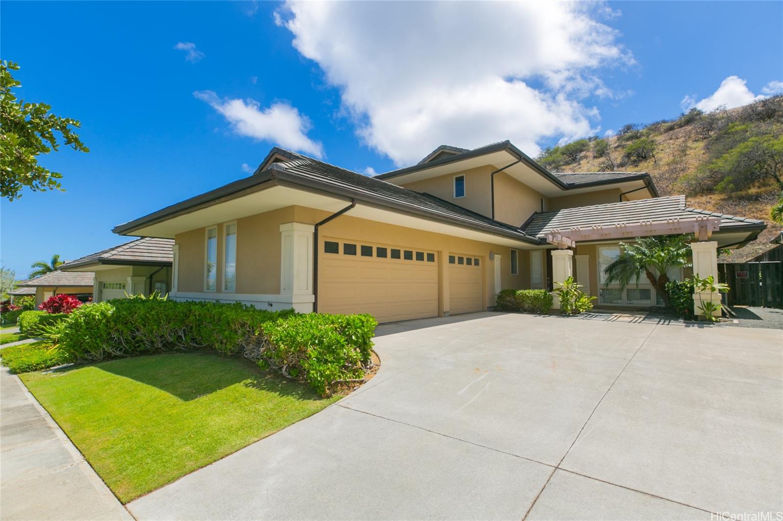 1020 Koko Uka Place Honolulu Hawaii Rental