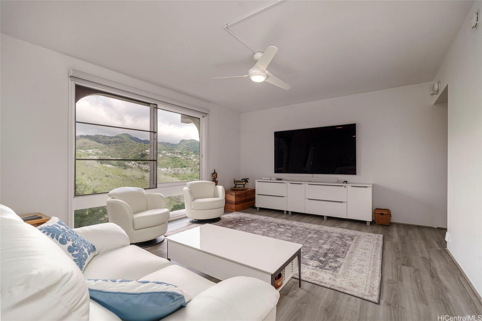 Royal Vista condo # 807D, Honolulu, Hawaii - photo 2 of 25