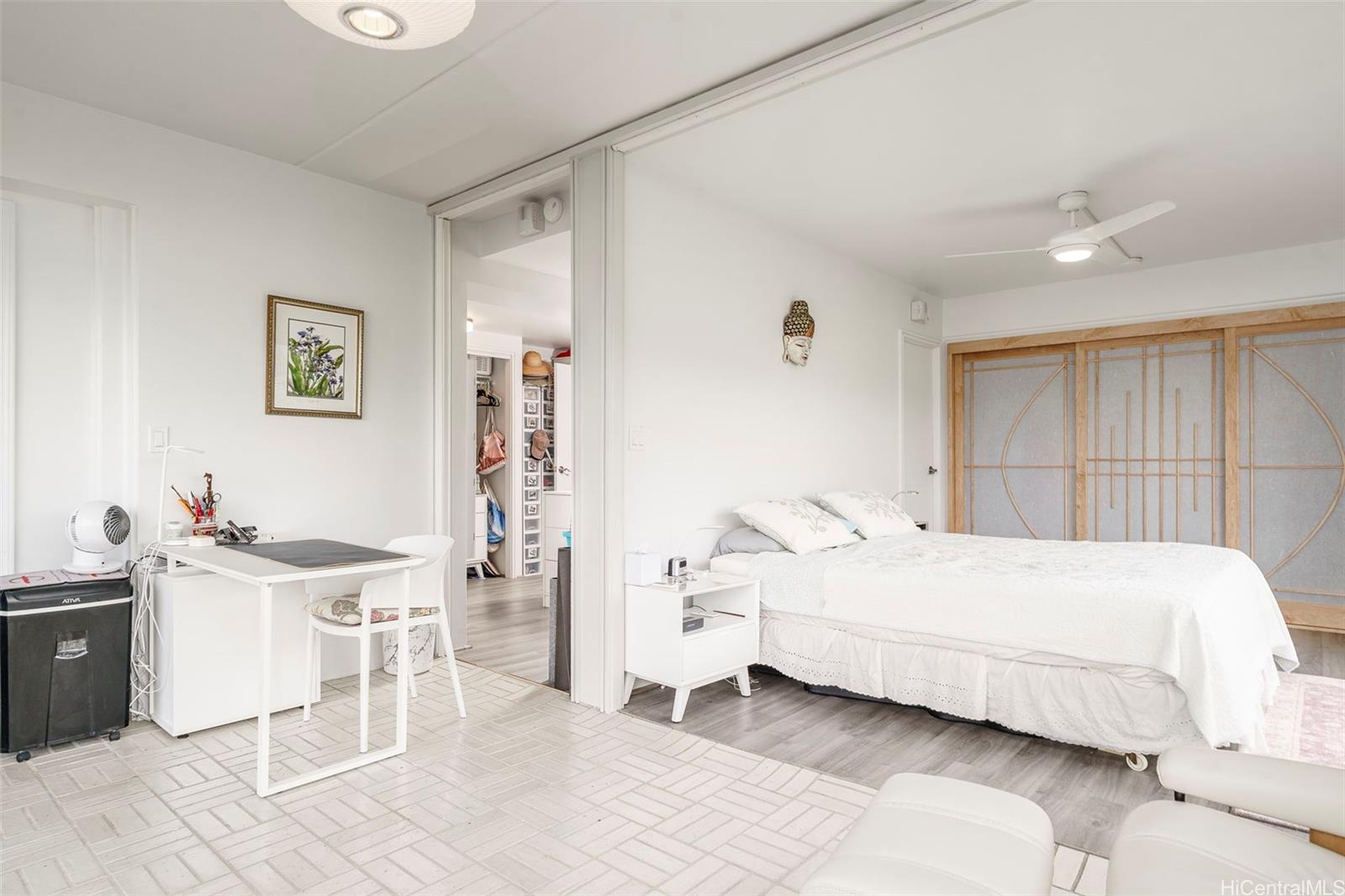 Royal Vista condo # 807D, Honolulu, Hawaii - photo 12 of 25