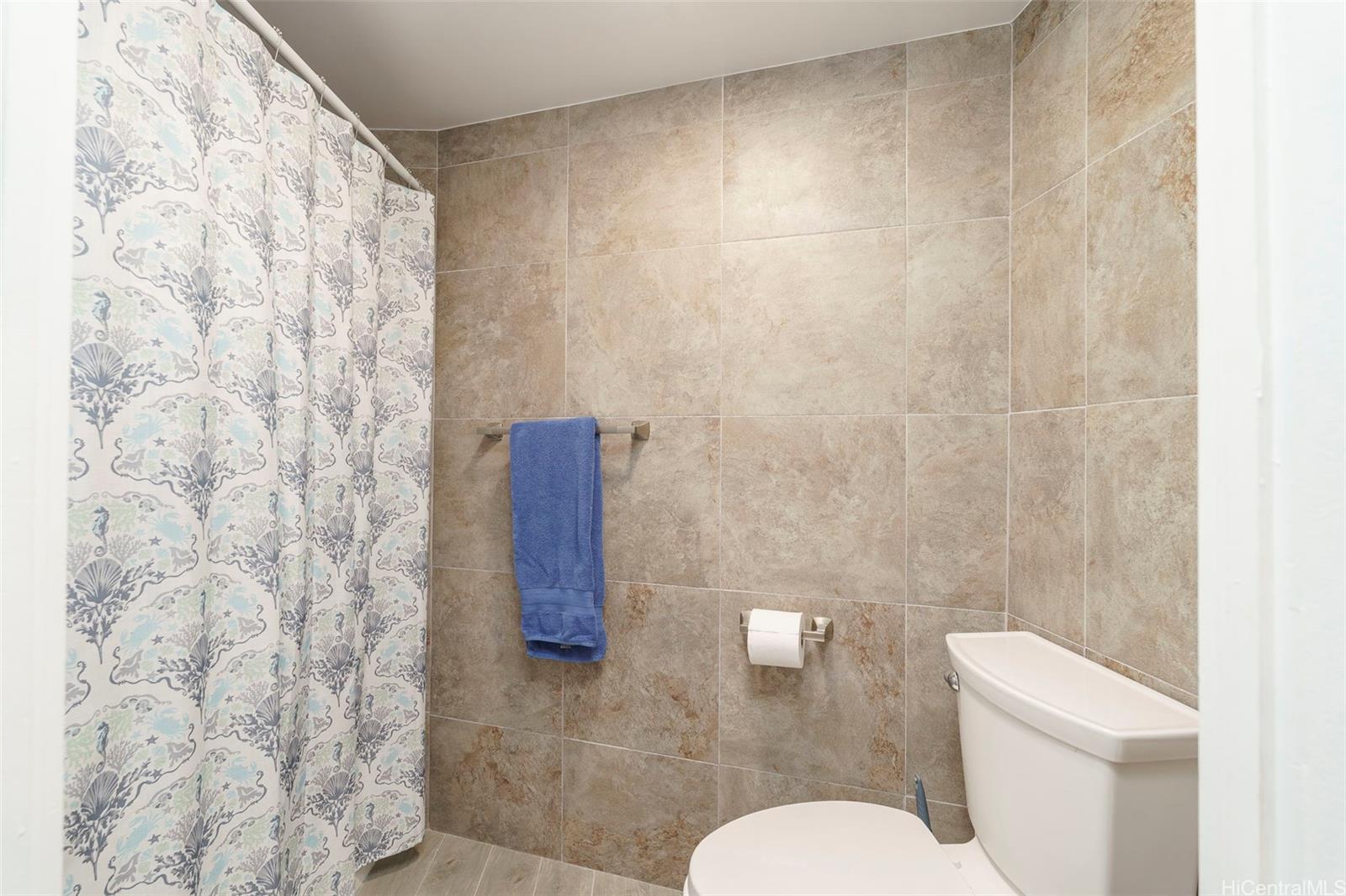 Royal Vista condo # 807D, Honolulu, Hawaii - photo 16 of 25