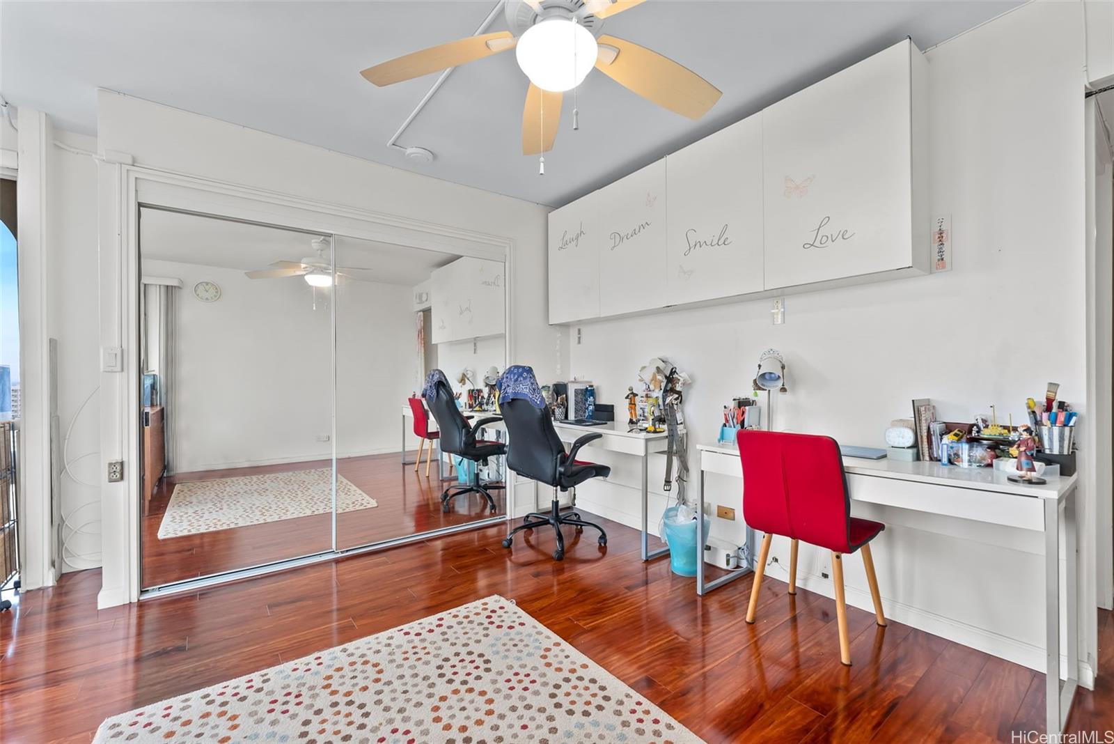 Royal Vista condo # 902B, Honolulu, Hawaii - photo 16 of 25