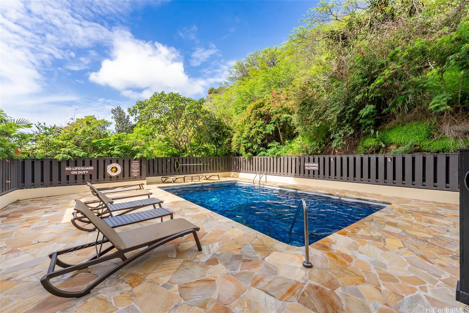 Royal Vista condo # 902B, Honolulu, Hawaii - photo 25 of 25