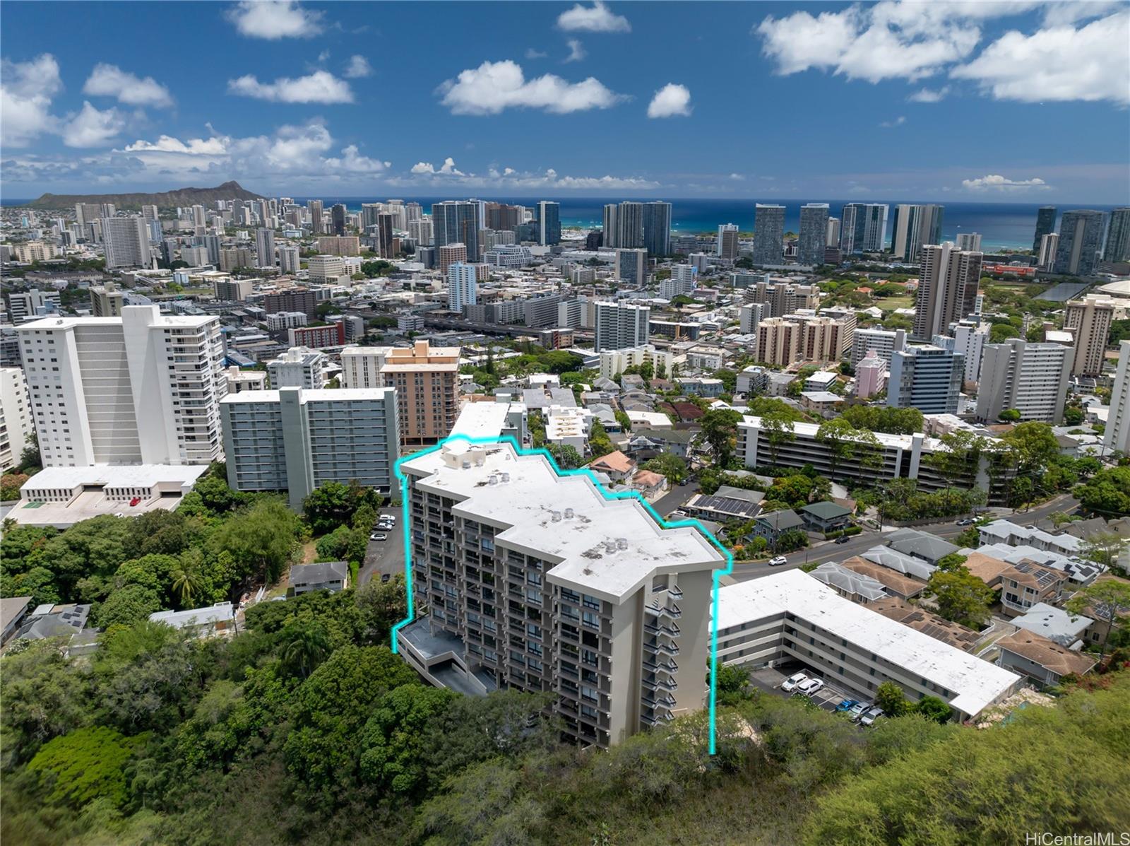 Royal Vista condo # 903E, Honolulu, Hawaii - photo 2 of 25