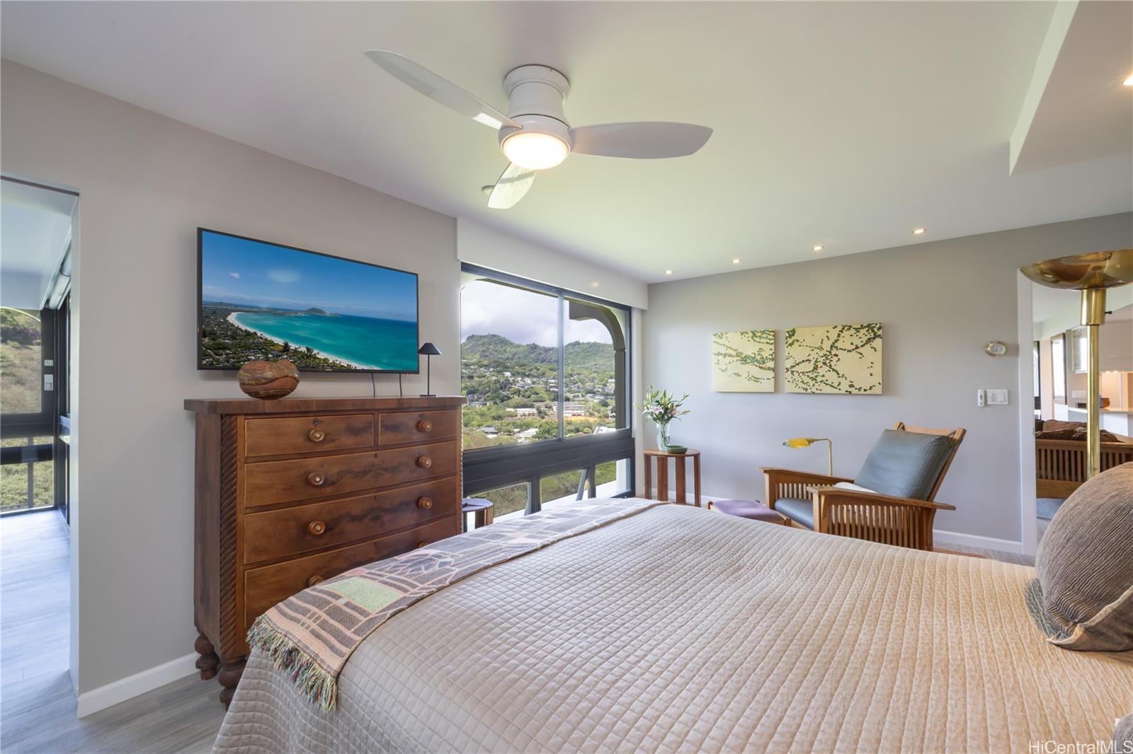 Royal Vista condo # 903E, Honolulu, Hawaii - photo 13 of 25